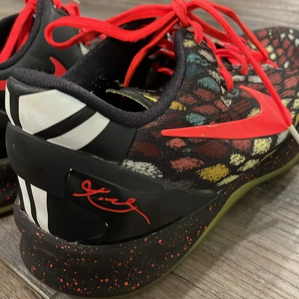 Nike Kobe Christmas sneakers size 7